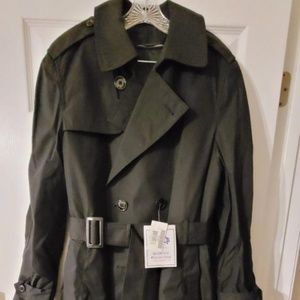 Mens all weather trench coat with removable lining